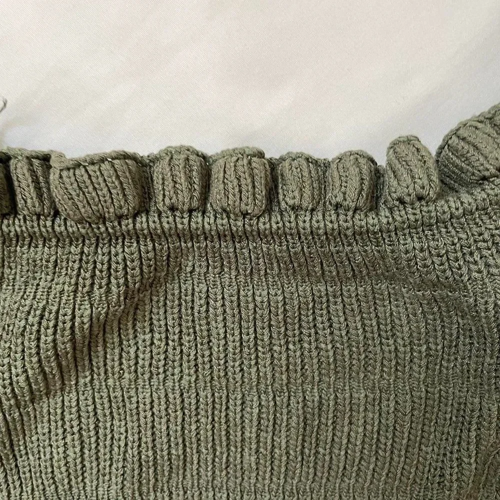 Crotchet Dark Green Off the Shoulder Crop top